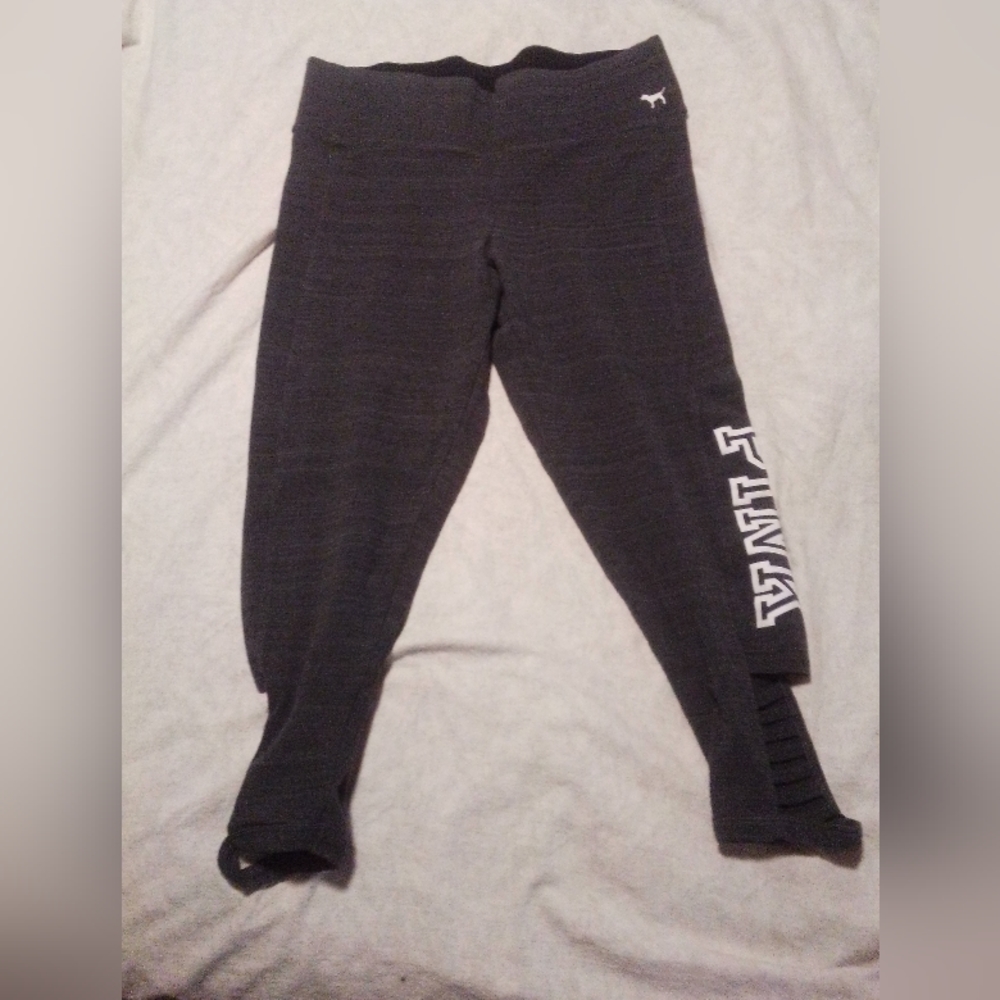 Victoria's secret pink Capri leggings